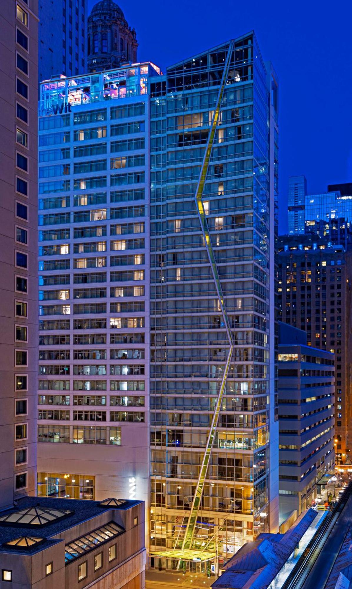 Thewit Chicago, A Hilton Hotel Zewnętrze zdjęcie